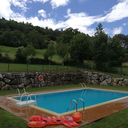 Chalet Turistico La Jenduda オヘド エクステリア 写真