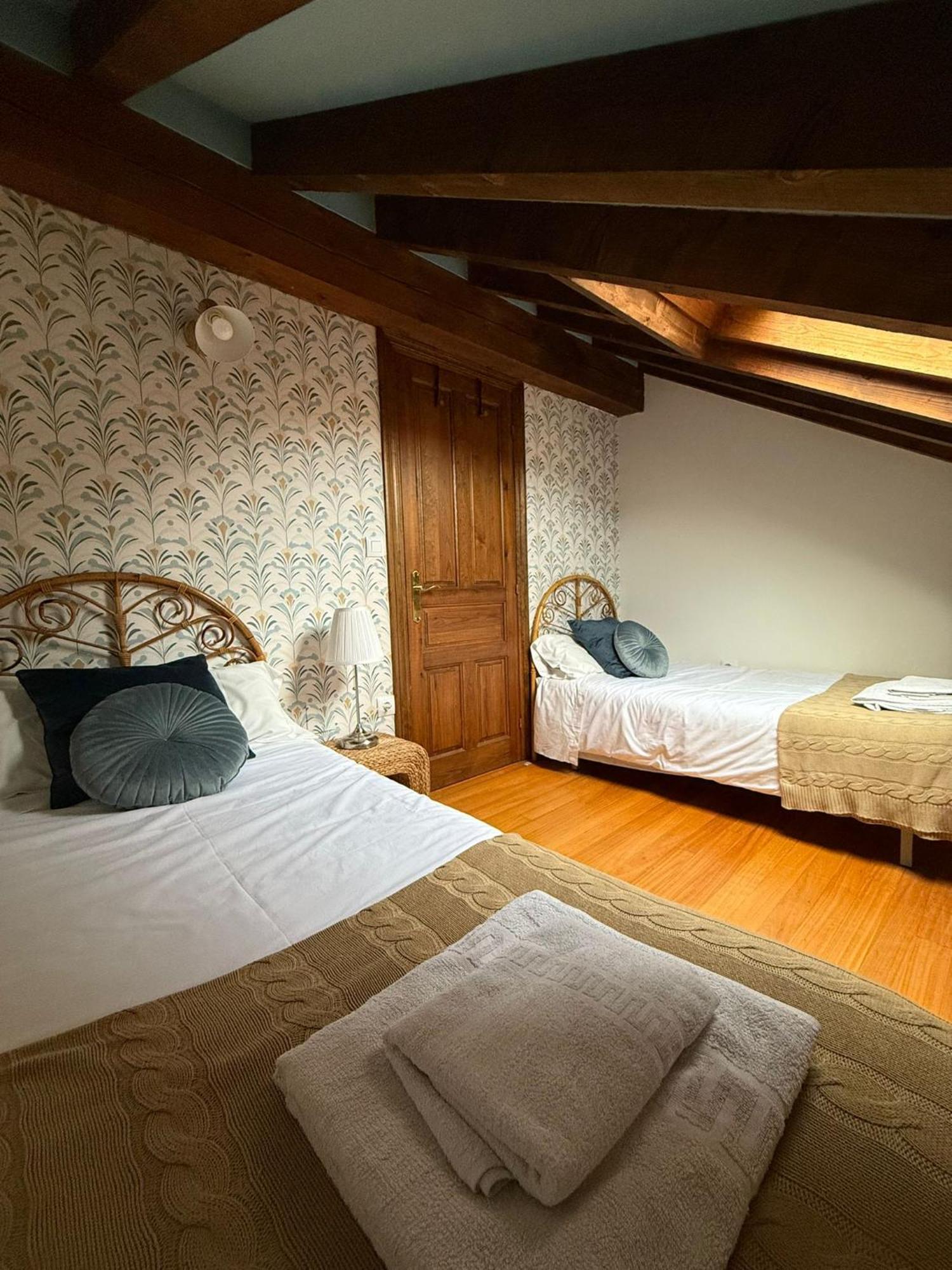 Chalet Turistico La Jenduda オヘド エクステリア 写真